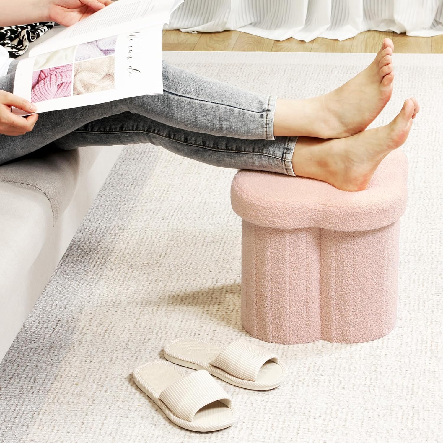 B FSOBEIIALEO Storage Ottoman Cube, Flowers Shaped Ottomans with Storage Foot Stool Footrest for Lving Room, Boucle Ottoman Seat for Dorm Room,Faux Teddy Fur, Pink 12.6"x12.6"x12.6" - Image 5